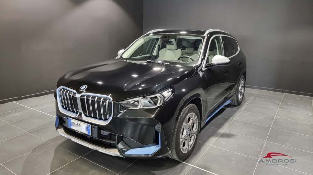 Jiný BMW iX1 xDrive30 xLine Comfort Travel package