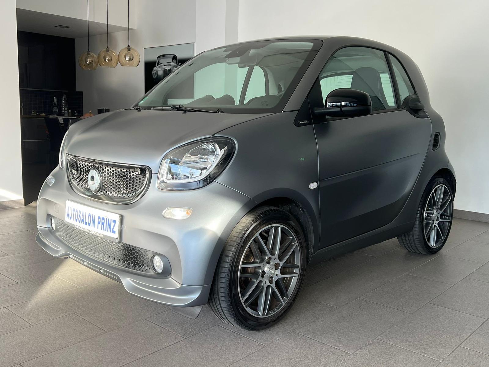Smart fortwo Brabus AUT KLI LEDER KAMER PDC NAVI PANO