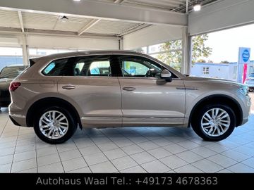 Volkswagen Touareg - 4