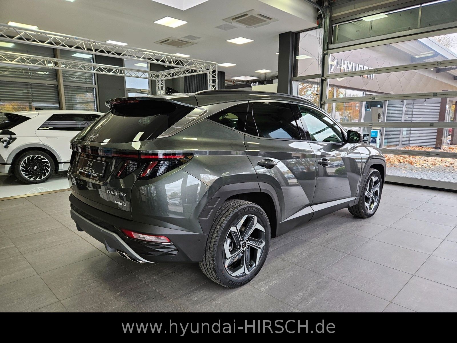 Fahrzeugabbildung Hyundai TUCSON Hybrid 1.6 T-GDi 4WD PRIME ASSI+ ECS Lede