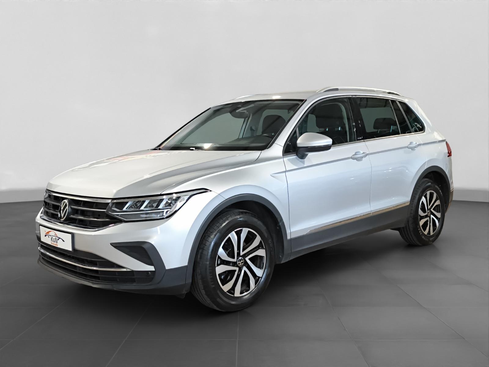 Volkswagen Tiguan 1.5 TSI Active *LED*NAVI*ACC*CarPlay*SHZ*