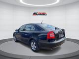 Skoda Octavia 1.6 MPI Ambiente Sitzheizung Klimatronik - Skoda Octavia: Mpi