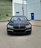 BMW M760Li V12 609PS |Vollausst|Laser|Massage - BMW M760 Gebrauchtwagen