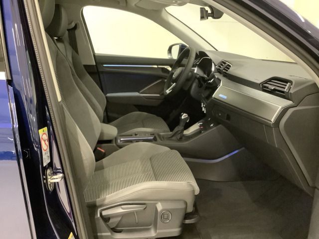 Q3 advanced 35 TDI S tronic,Kamera,AHZV,LED,Navi