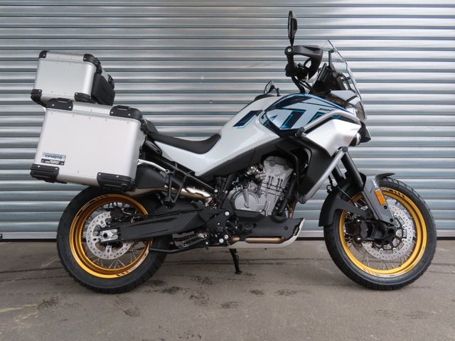 CFMOTO 800 MT Explore mit Koffersatz ABS 2025