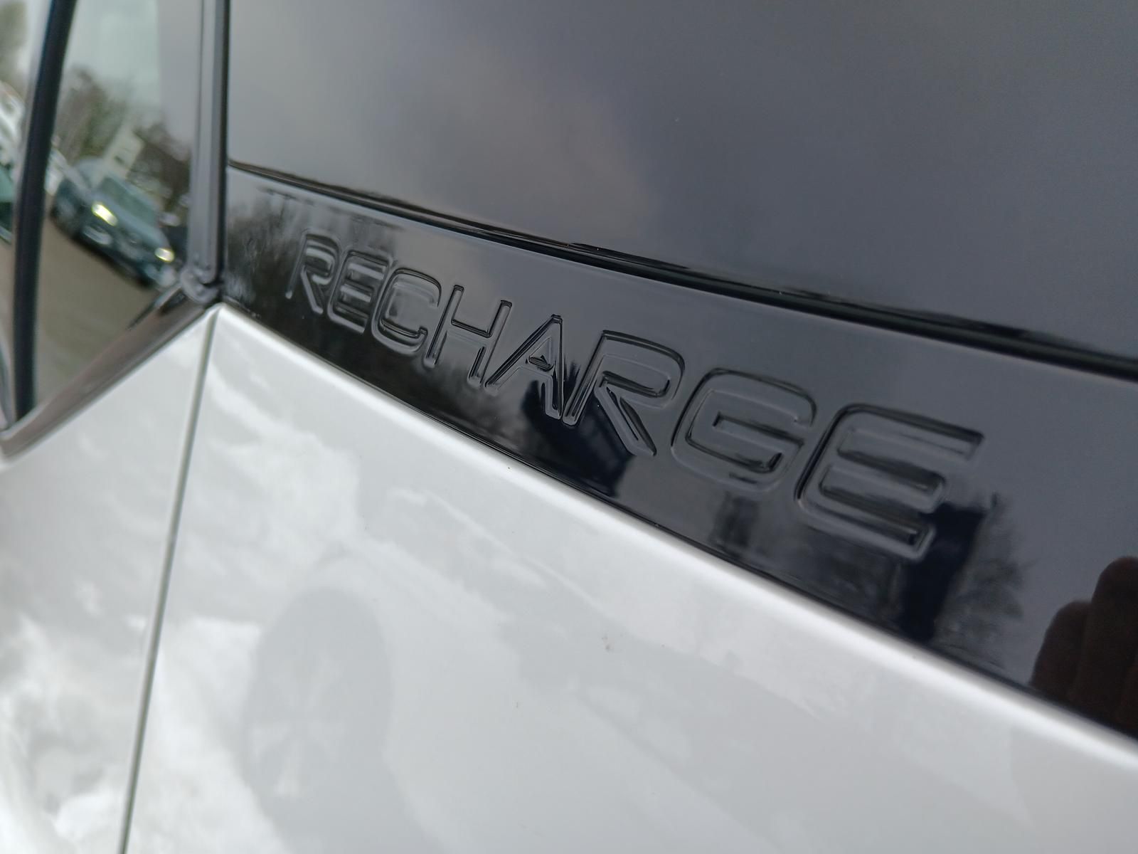 Fahrzeugabbildung Volvo XC40 Core Recharge Pure Electric 2WD