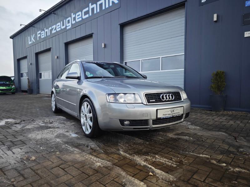 Audi A4 3.0 quattro Avant Tüv Neu, Zahnriemen Neu