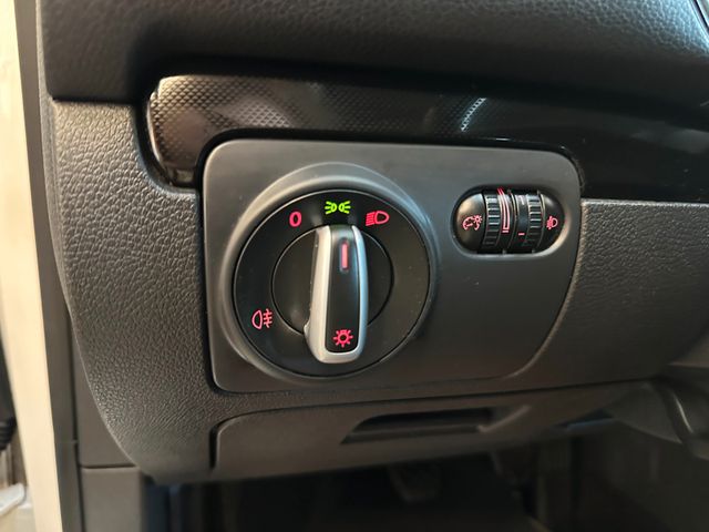 Volkswagen Golf VI Comfortline *1. Hand*Klima*Radio*USB*PDC