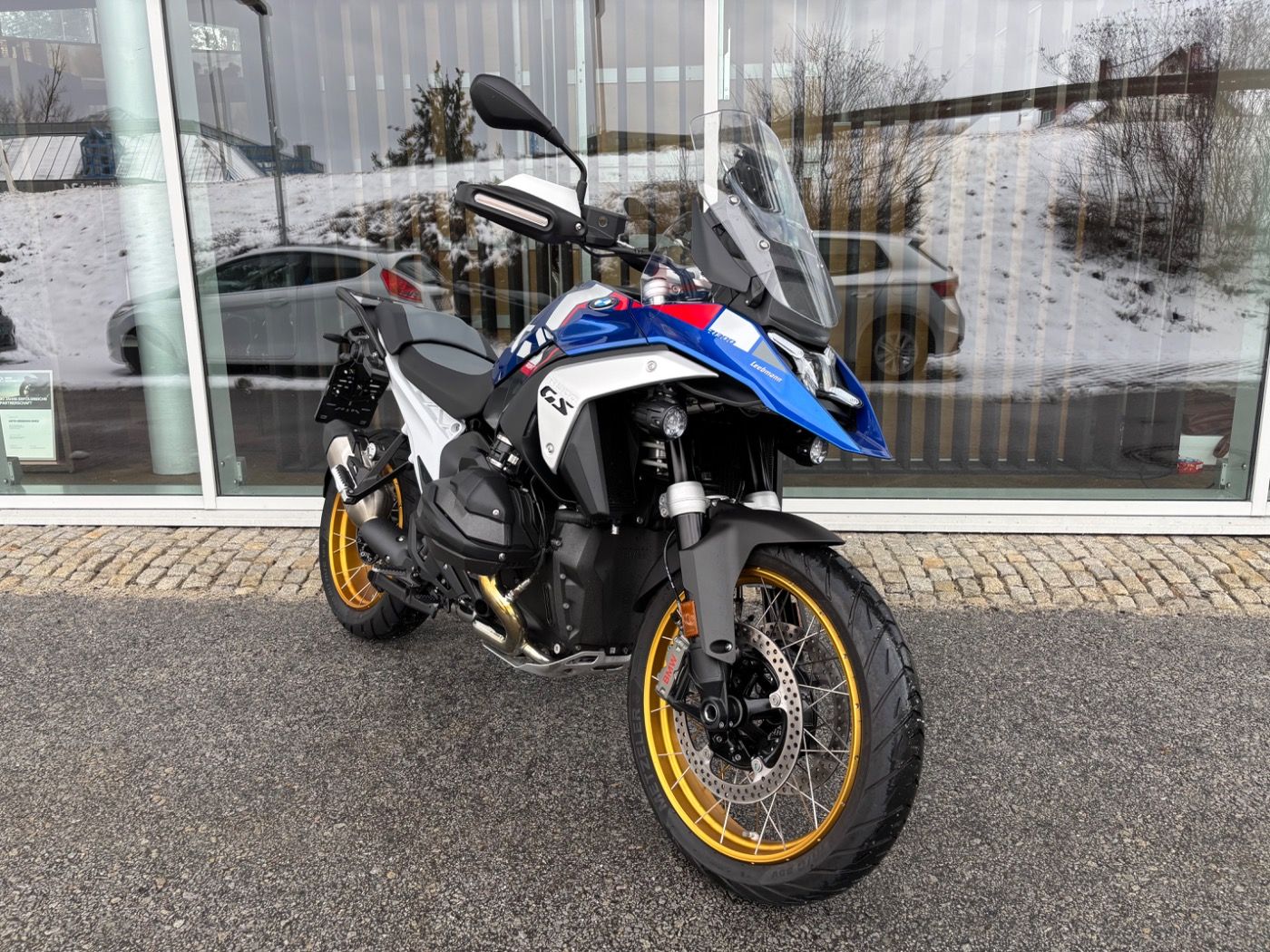 Fahrzeugabbildung BMW R 1300 GS Trophy 3 Pakete Fahrzeughöhenregelung