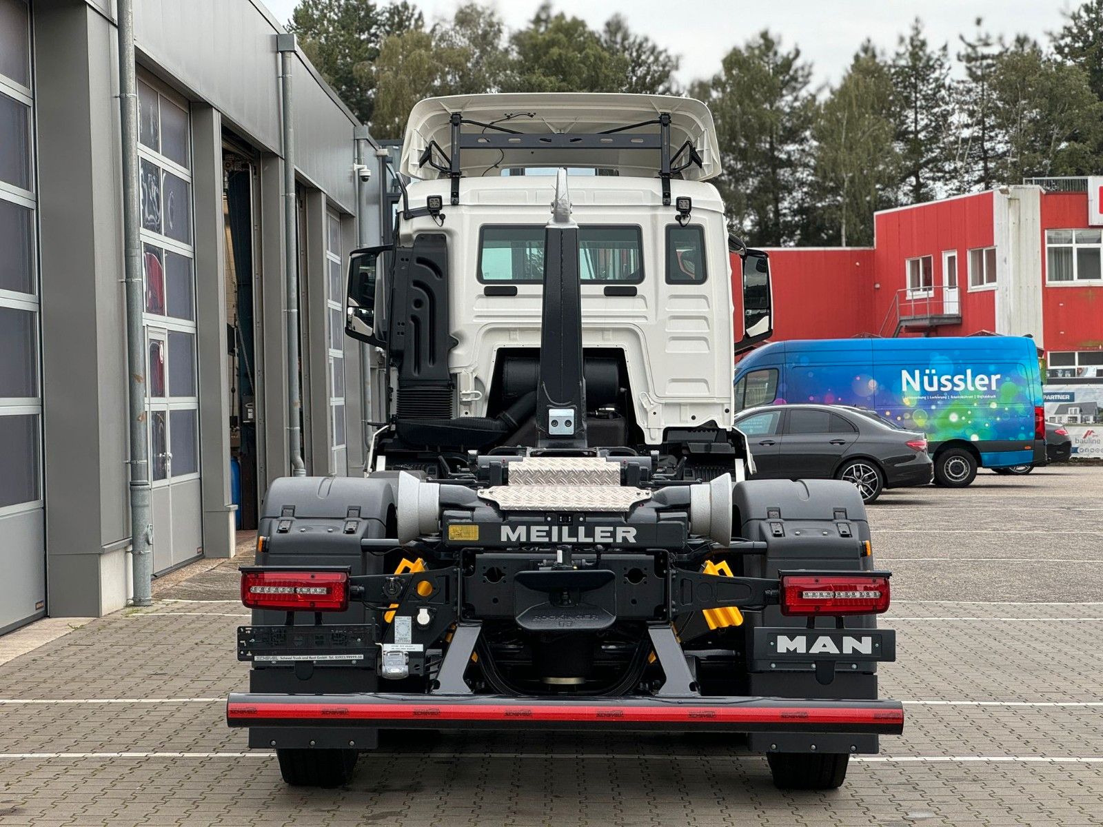 Fahrzeugabbildung MAN TGS 26.520 6x2H-4 MEILLER RS 21.70 / Funkfernb.