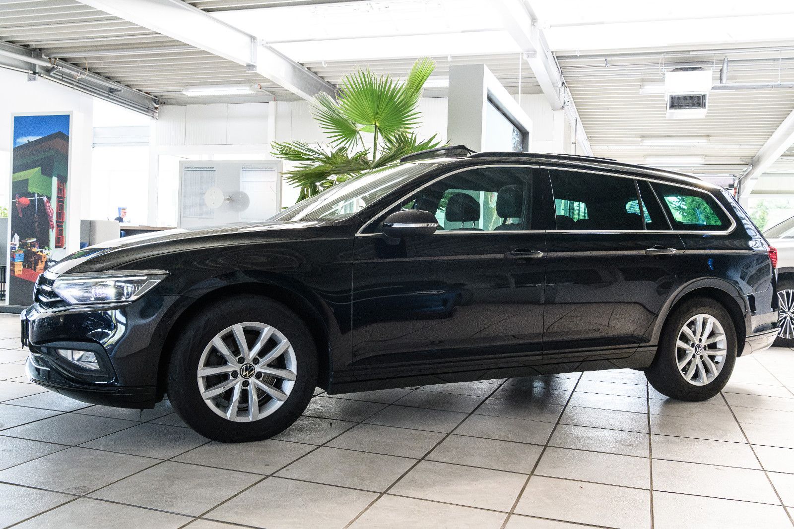 Fahrzeugabbildung Volkswagen Passat Business 2.0 TDI +Massage +Pano *Kamera