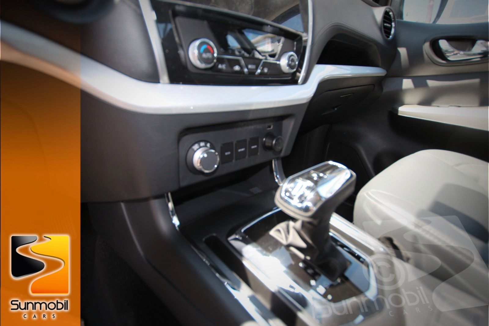 Fahrzeugabbildung DFSK Rich 6 Diesel 8 Gang Automatik ZF 4x4