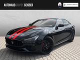 Maserati Ghibli Modena Q4 MJ23 Double Stripes-Rosso Corse - Maserati Ghibli aus 2024