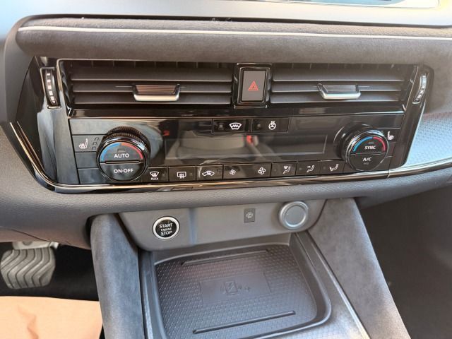 Fahrzeugabbildung Nissan Qashqai 1.3 DIG-T Xtronic N-Design*KomfortP*20`