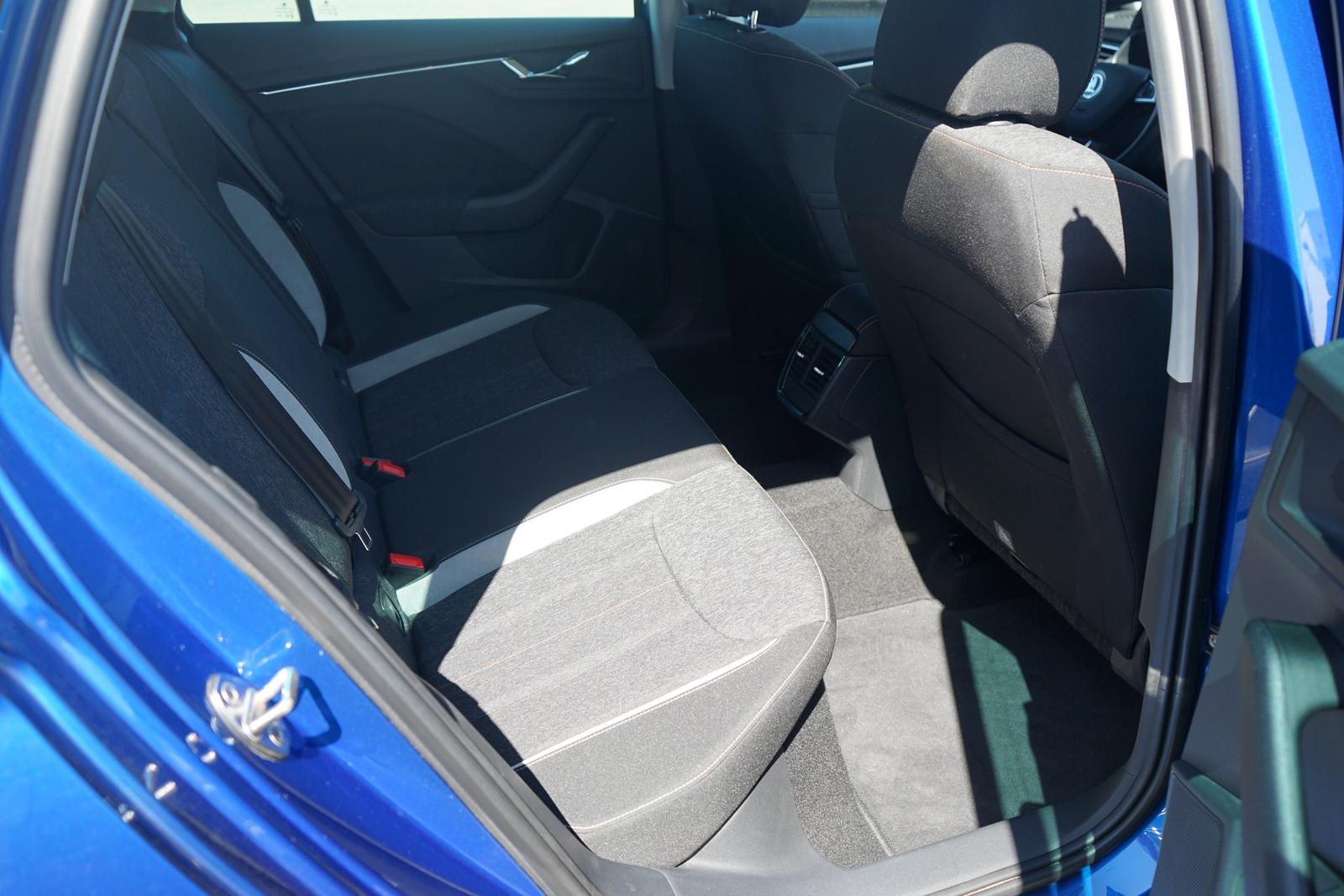 Skoda Scala 1.0 TSI Style LED Kamera Keyless SmartLink, миниатюра 10