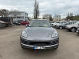 Porsche Cayenne S Hybrid 3,0. TEL:017610599437 - Porsche Cayenne mit Hybrid-Antrieb: Geländewagen