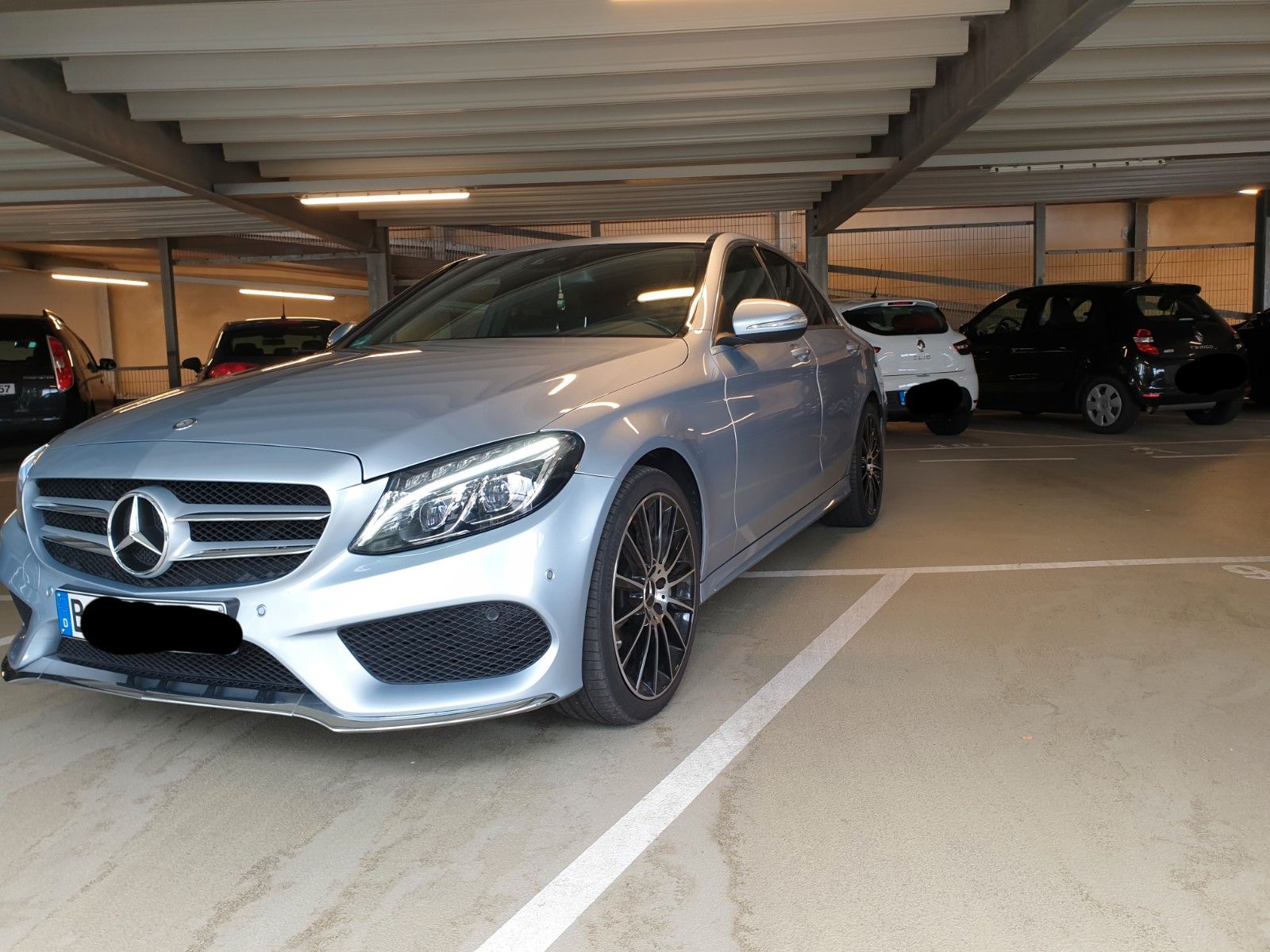 MERCEDES-BENZ C 400 4MATIC AMG Line Autom. AMG Line