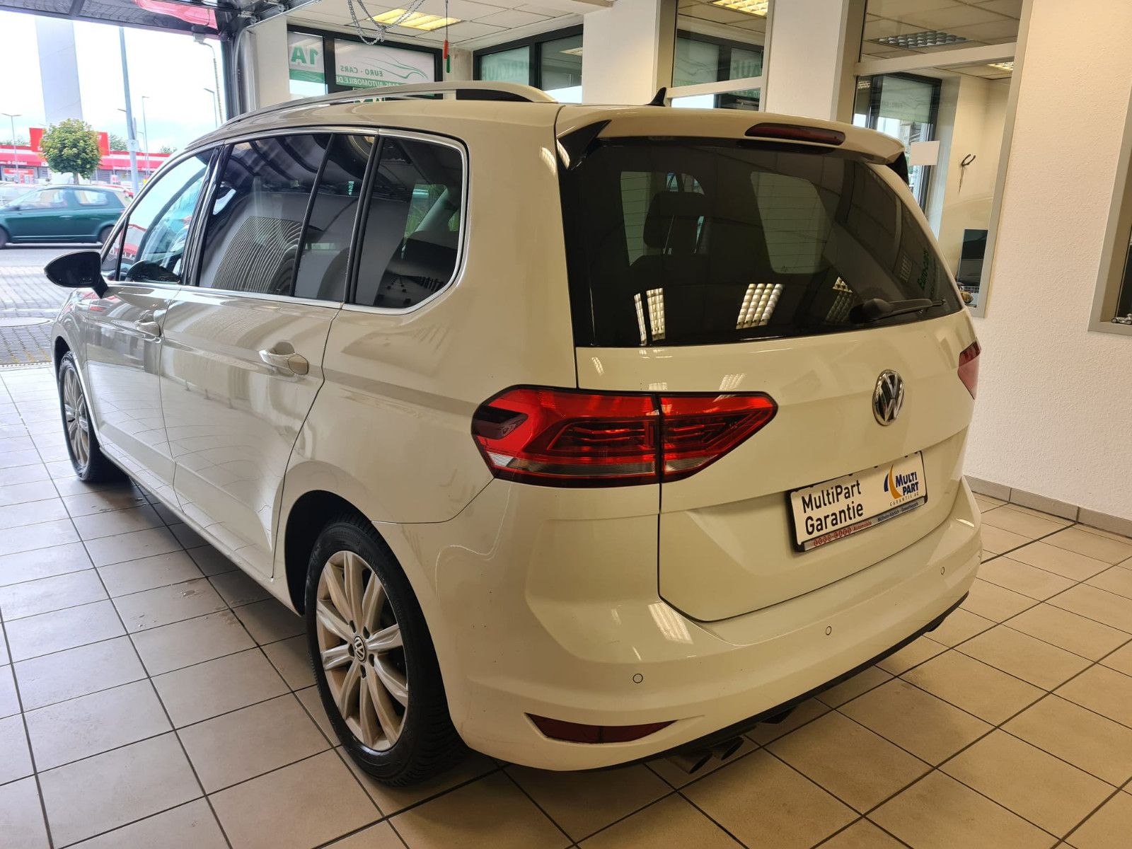 Fahrzeugabbildung Volkswagen Touran Highline BMT/Start-Stopp / LED / NAVI /