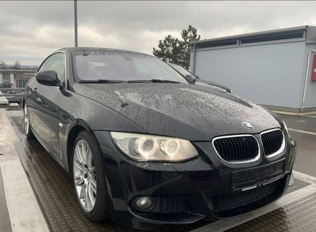 BMW 320d Cabrio Steptronic M-SPORT PAKET