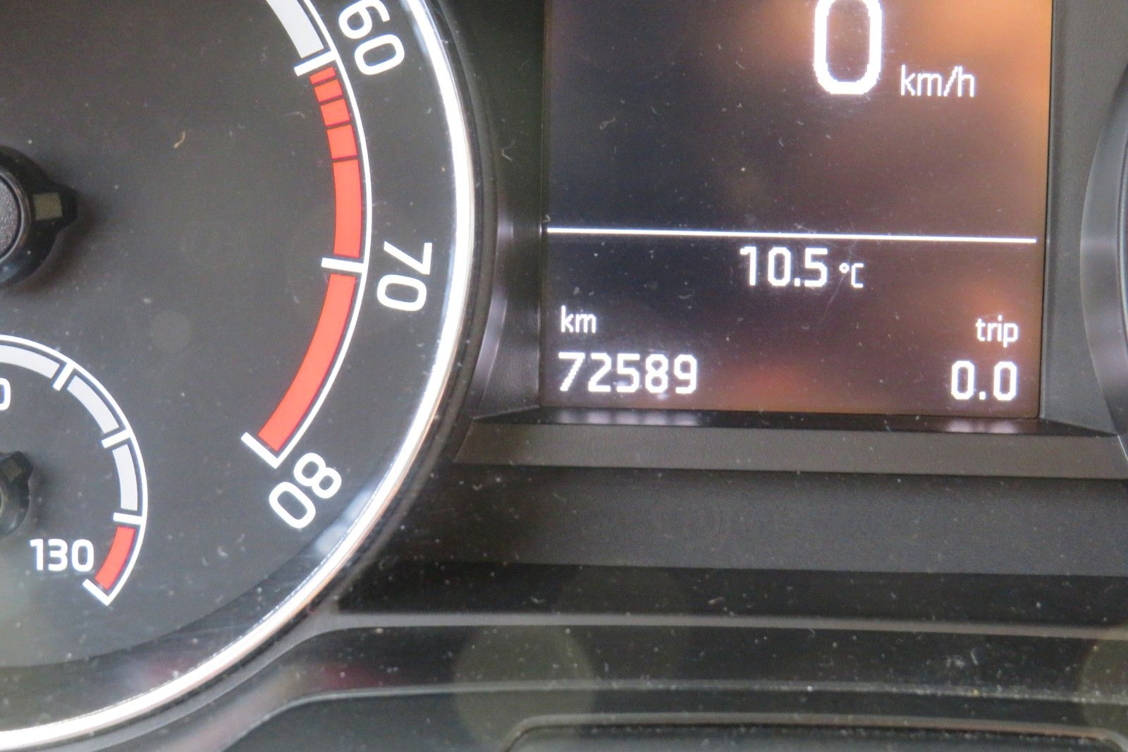 Fahrzeugabbildung SKODA Fabia Combi Ambition KLIMA SITZH. GRA PDC APP-C.