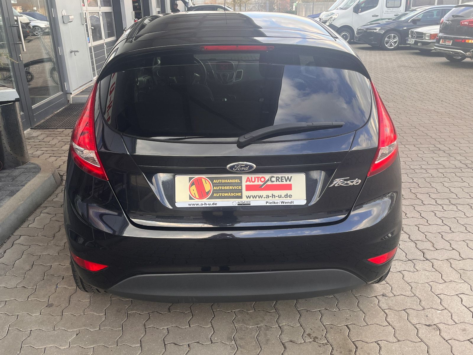 Fahrzeugabbildung Ford Fiesta Viva 1.3