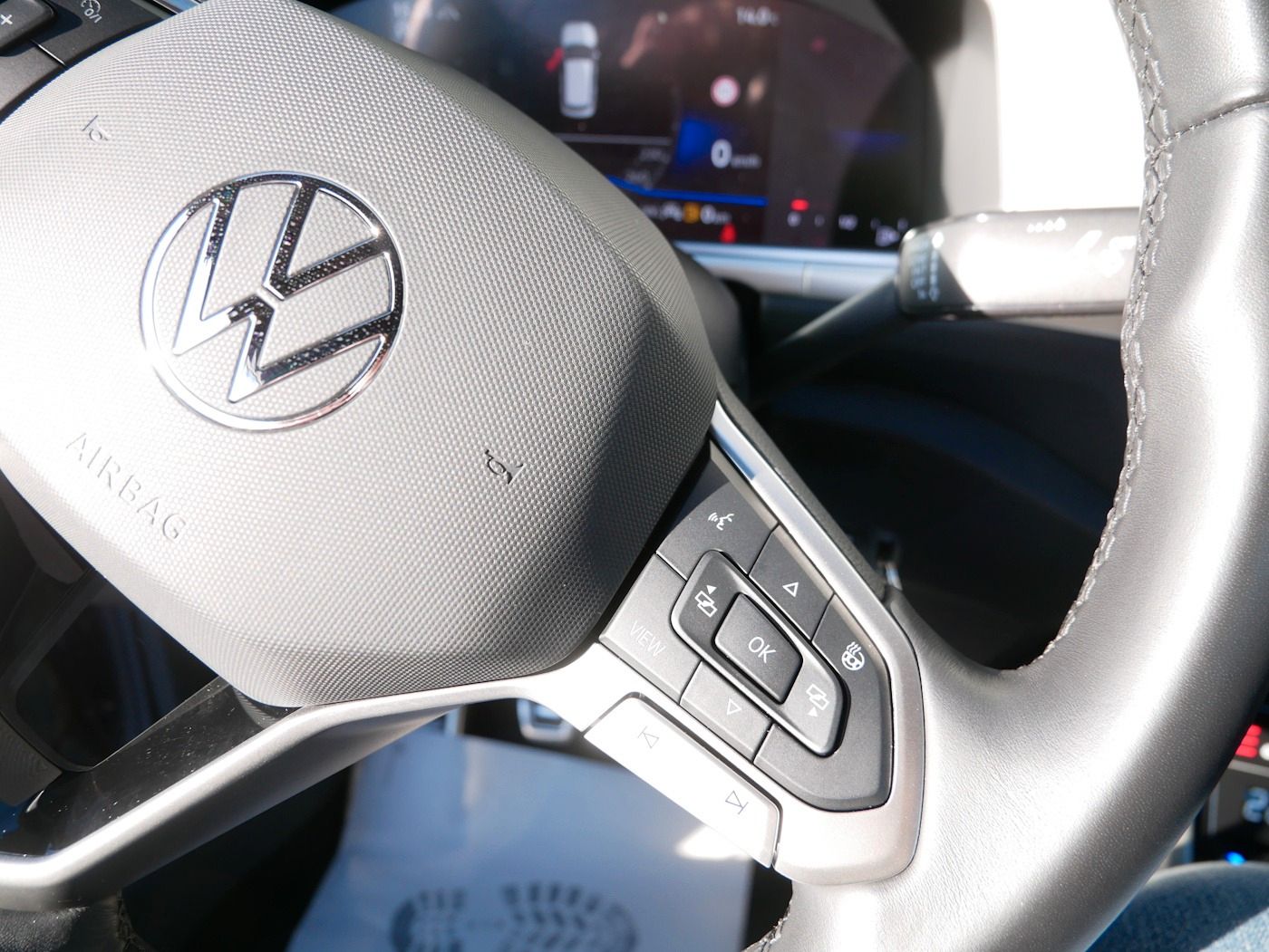 Fahrzeugabbildung Volkswagen T-Roc Cabriolet 1.0 MOVE NEU42T AHK LED SHZ+LHZ