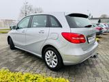 Mercedes-Benz B 180 Parktronic, AHK schwenkbar, Sitzheizung, N - gebrauchte Mercedes-Benz B 180 aus dem Jahr 2013