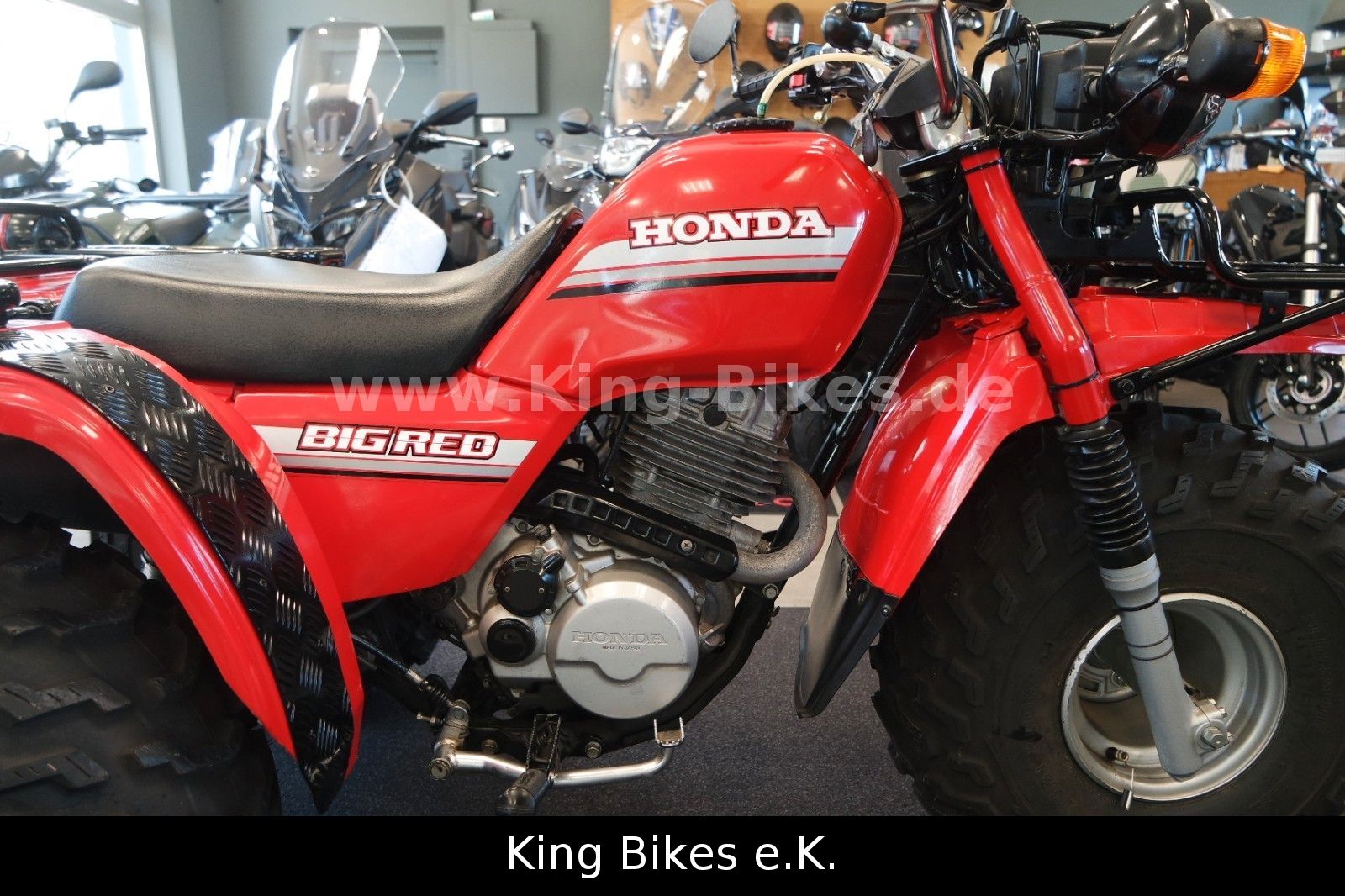 Fahrzeugabbildung Honda ATC 250 - "Big Red Trike" - 795 km  -Bud Spencer