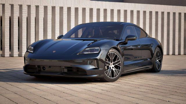 PORSCHE Taycan FACELIFT BATT+/SPORTDESIGN/PANO/AIR/ACHTE