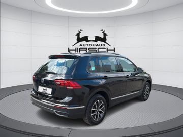 Volkswagen Tiguan - 4