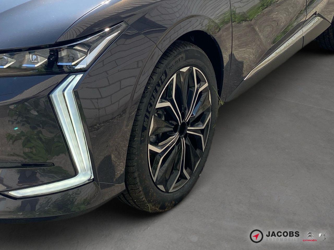DS Automobiles DS4 Hybrid 136 ETOILE + Nappa