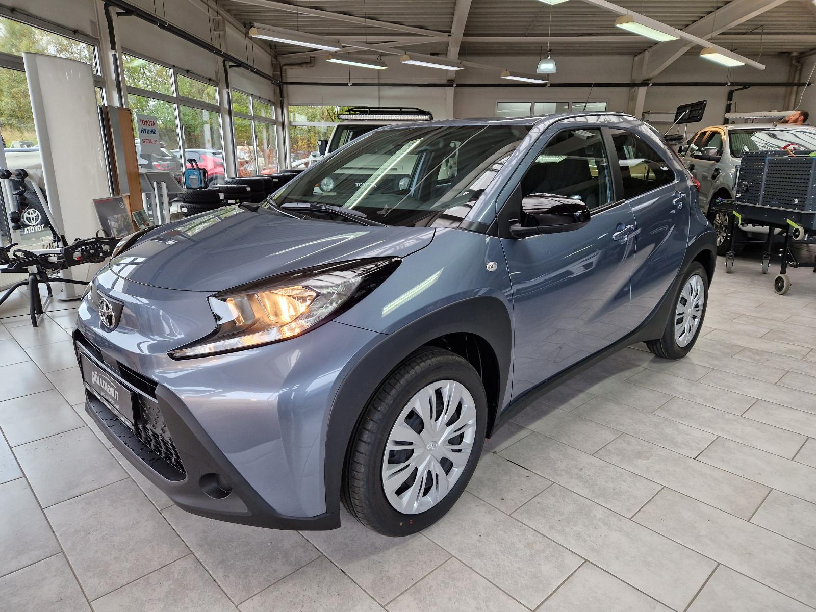 Toyota Aygo X Business Edition *Automatik*SHZ*Kamera*