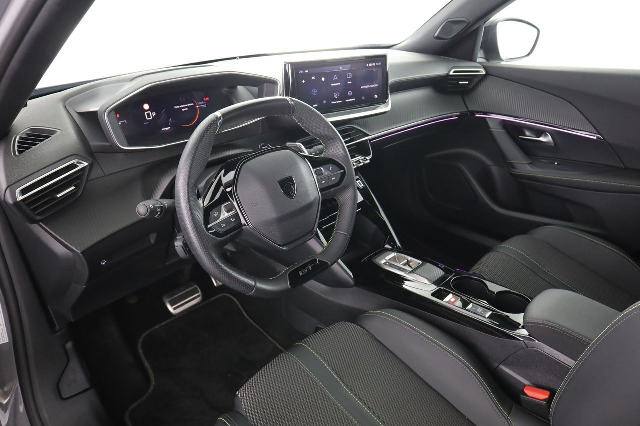 Peugeot PEUGEOT 2008 2ª serie 2008 Hybrid 136 e-DCS6 GT