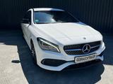 Mercedes-Benz CLA 200 Shooting Brake AMG line - Mercedes-Benz mit Benzin-Antrieb: Kombi