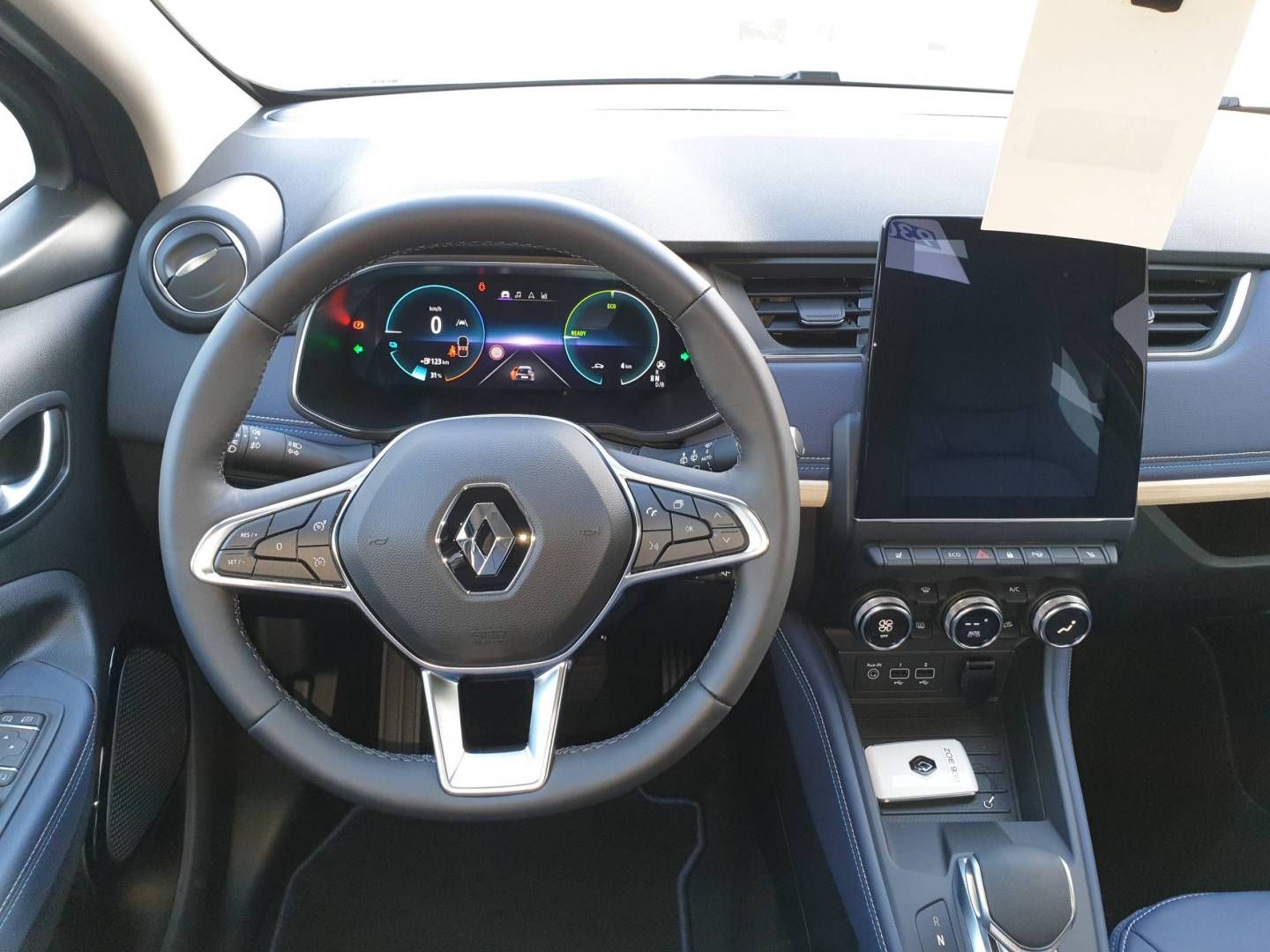 Fahrzeugabbildung Renault ZOE E-Tech 100% el. SONDERMODELL RIVIERA R135 Z.