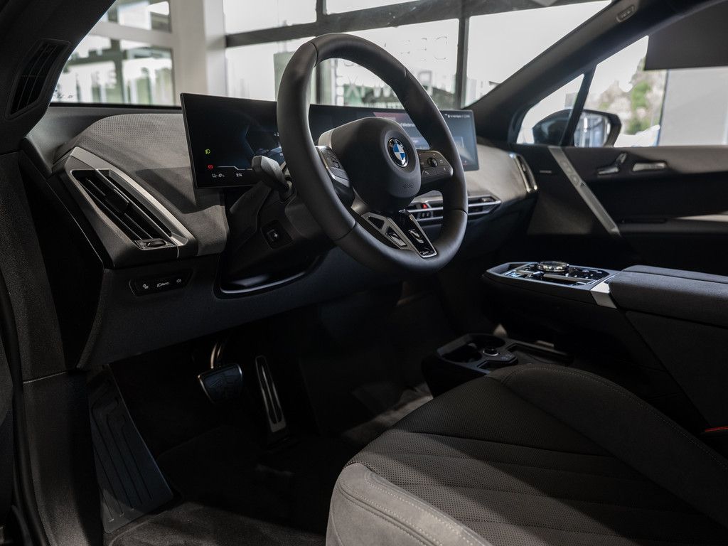 BMW iX - Bild 26