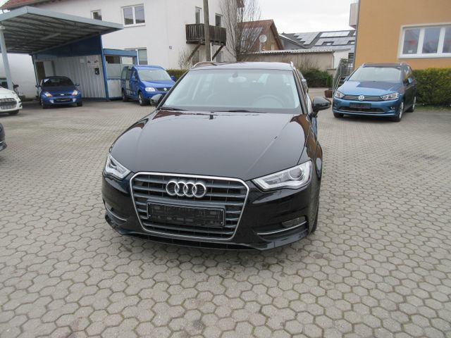 Audi A3 Sportback 1.6 TDI ambiente*NAVI*