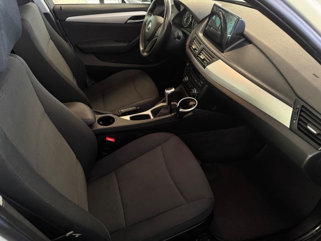 BMW X1 X1 sDrive 18i*NAVI*KAMERA*DAB*KLIMAAUTO*TÜV NEU - Bild 15