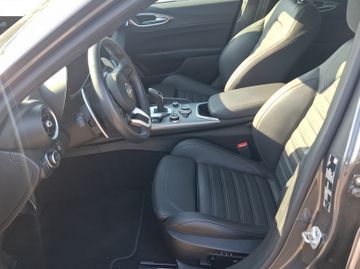 Alfa Romeo Giulia Veloce Q4 2.0 Turbo 16V Kam.+KeyLess+SHZ