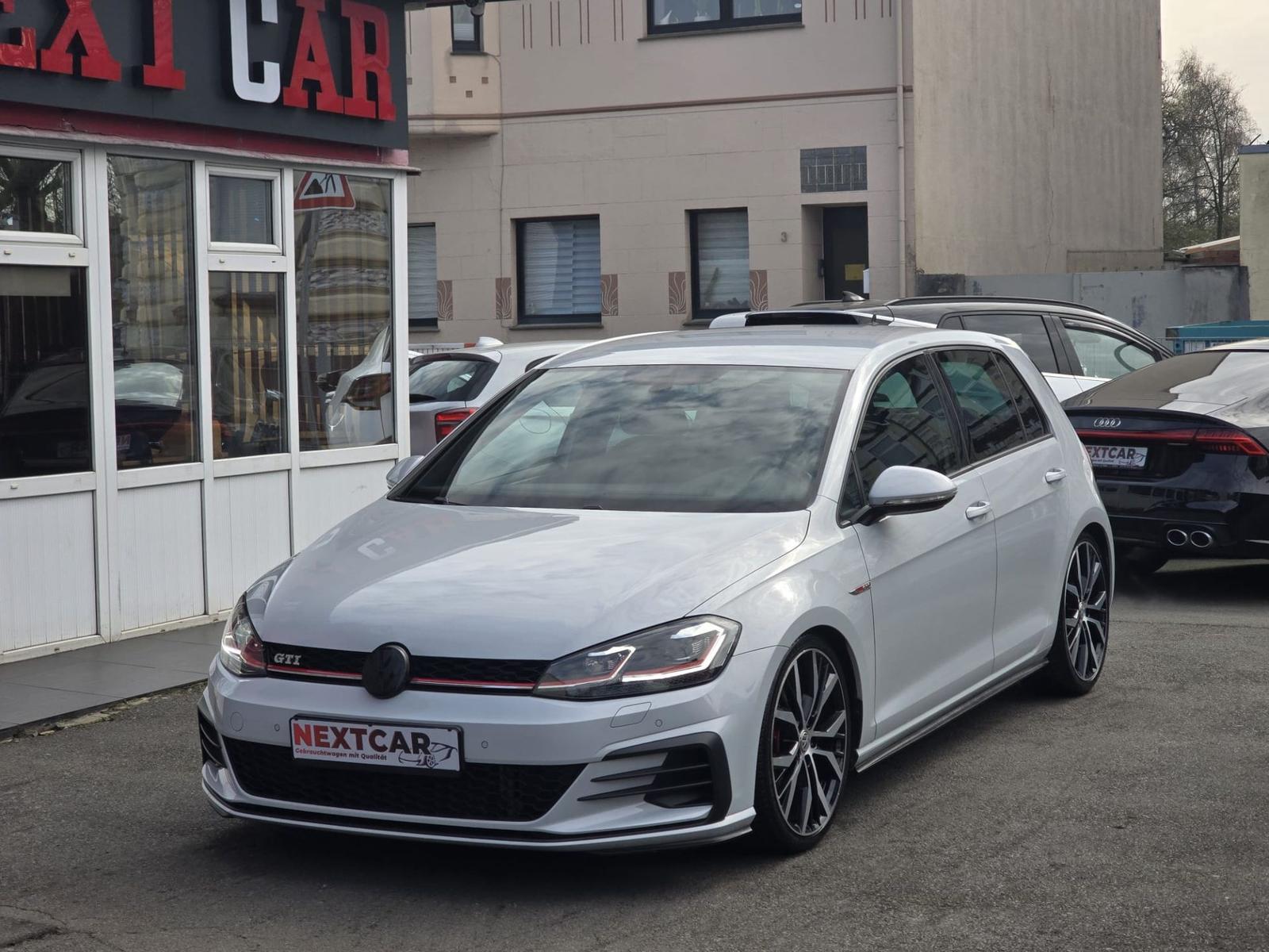 Volkswagen Golf VII 2.0 TSI|GTI|Navi|PDC|SHZ|ACC|AHK|Sport