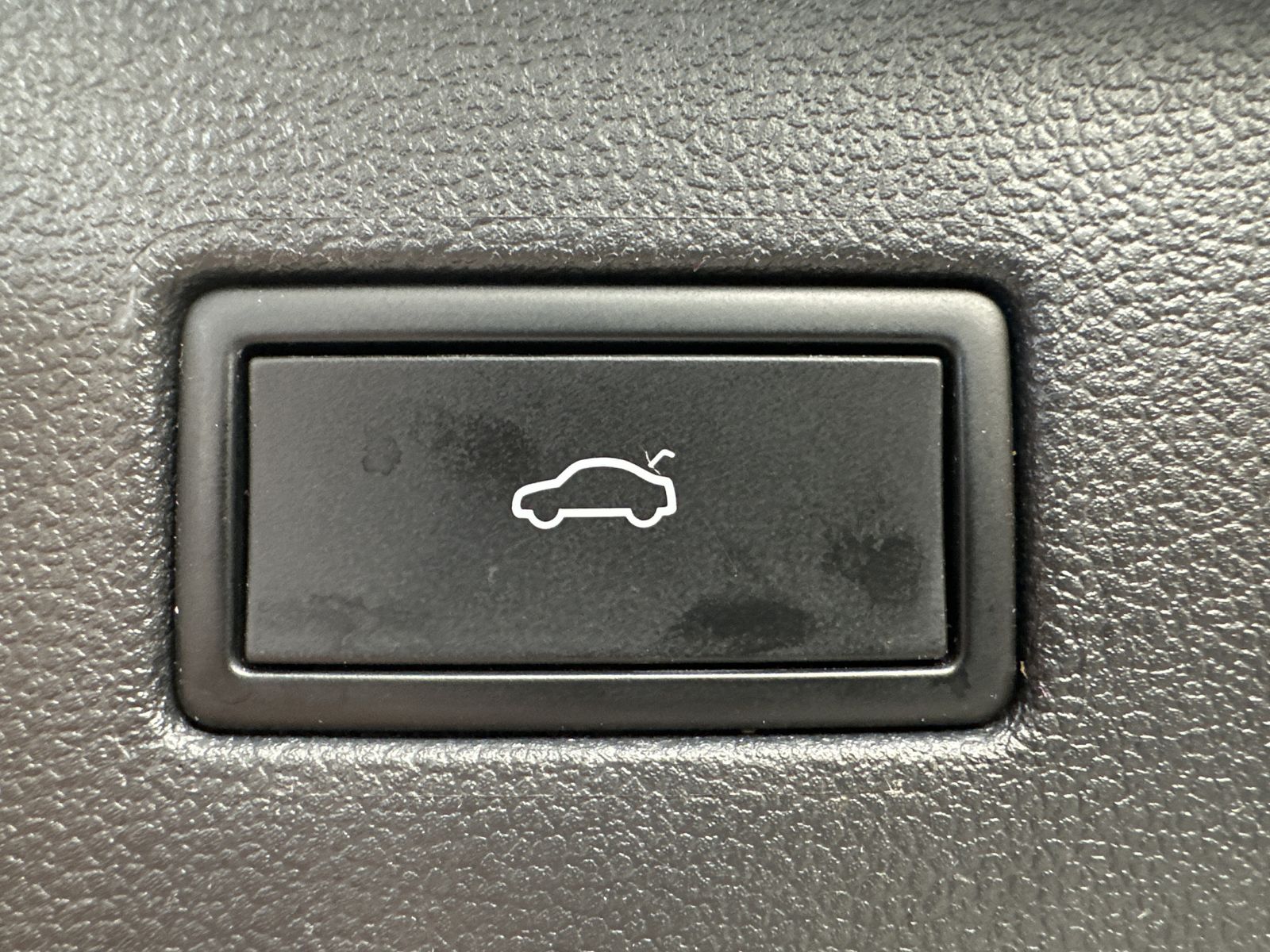 Fahrzeugabbildung Volkswagen Tiguan Allspace 4M Elegance 7-Sitzer NAV+IQLIGHT