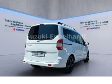 Ford Tourneo Courier 1.0 Titanium
