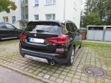 BMW X3 xDrive20d xLine AT xLine BMW Scheckheft - BMW X3: At