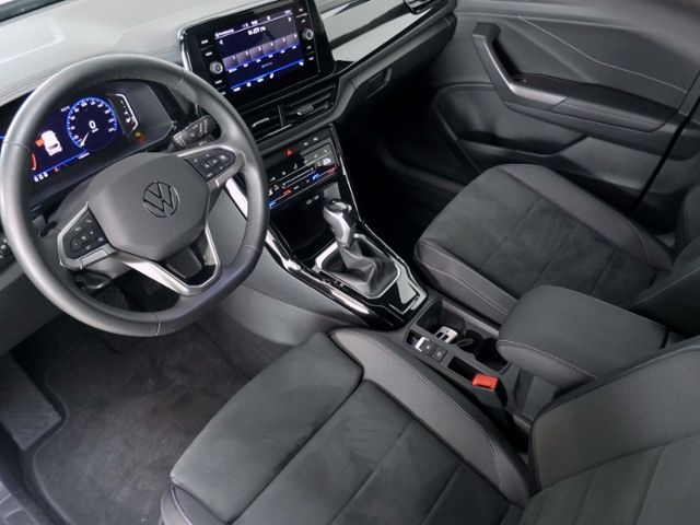 Fahrzeugabbildung Volkswagen T-Roc Style 1.5 TSI DSG | LED RFK AHK ACC