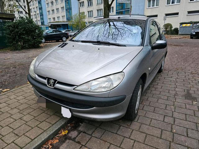 Peugeot 206 1.2 TÜV 05.2025