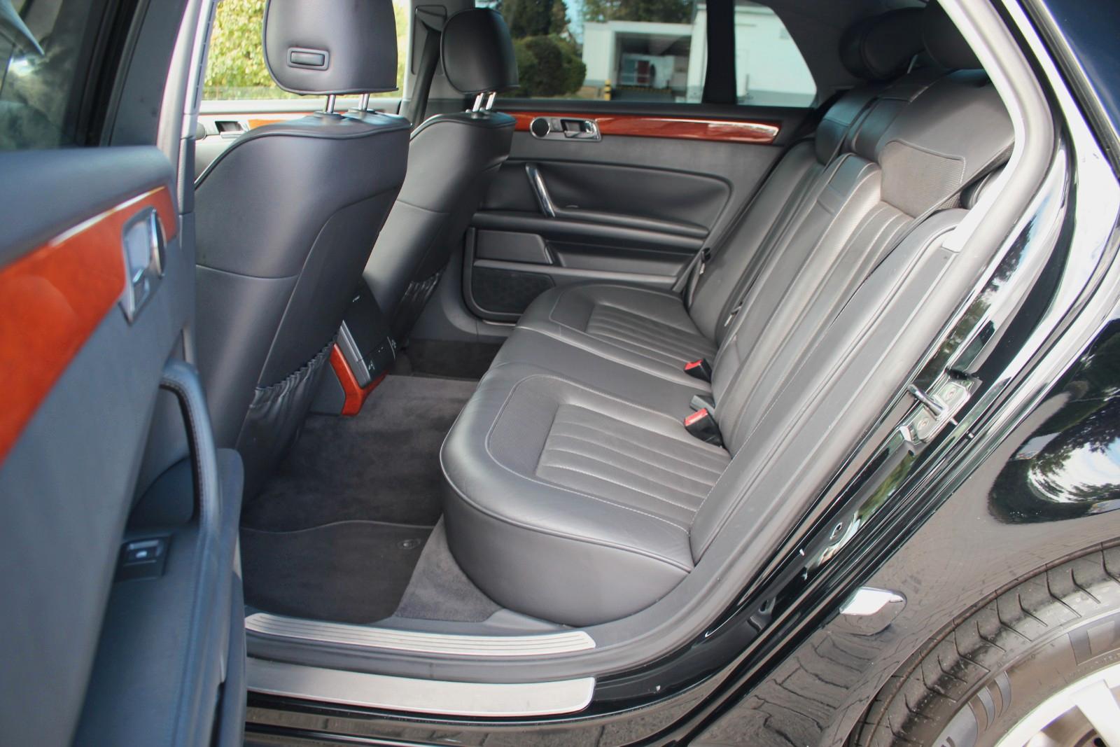 Volkswagen Phaeton V6 4Motion*NAVI*XENON*LEDER*PDC*4xSHZ*