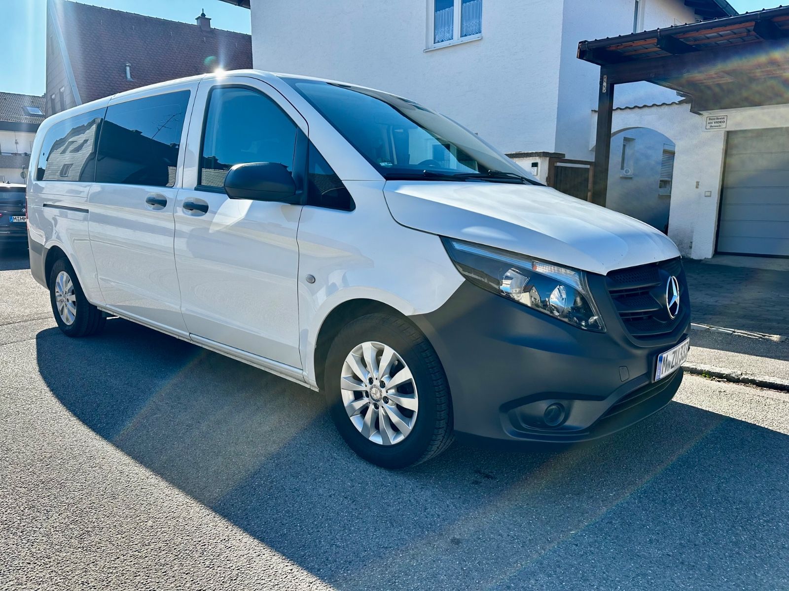 MERCEDES-BENZ Vito Tourer Pro 111 CDI Extra Lang+8xLeder+Navi