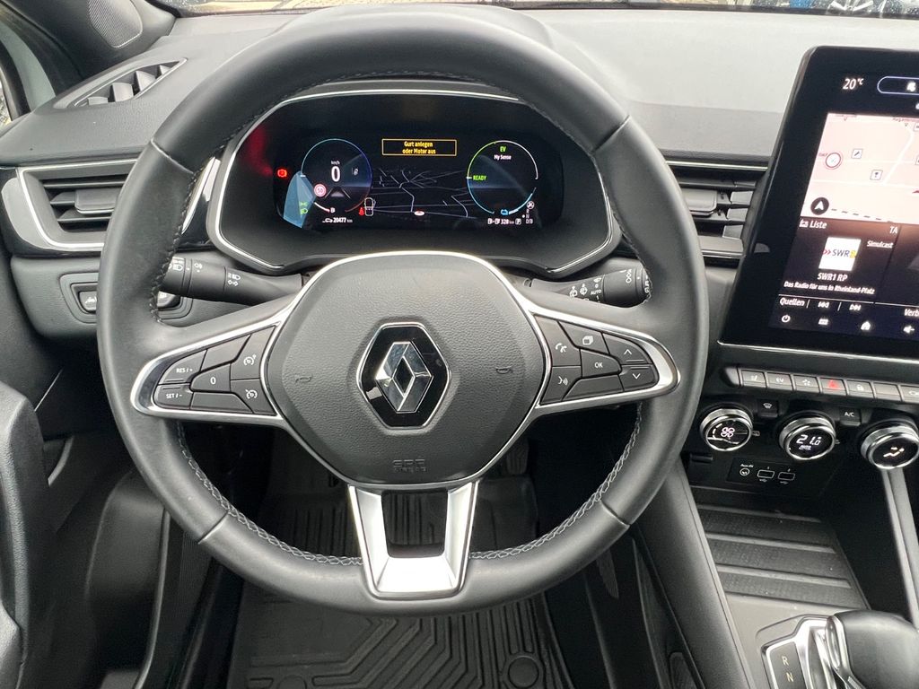 Renault Captur II 1.6 E-TECH PLUG-in Hybrid Rive Gauche Renault Captur II 1.6 E-TECH PLUG-in Hybrid Rive Gauche