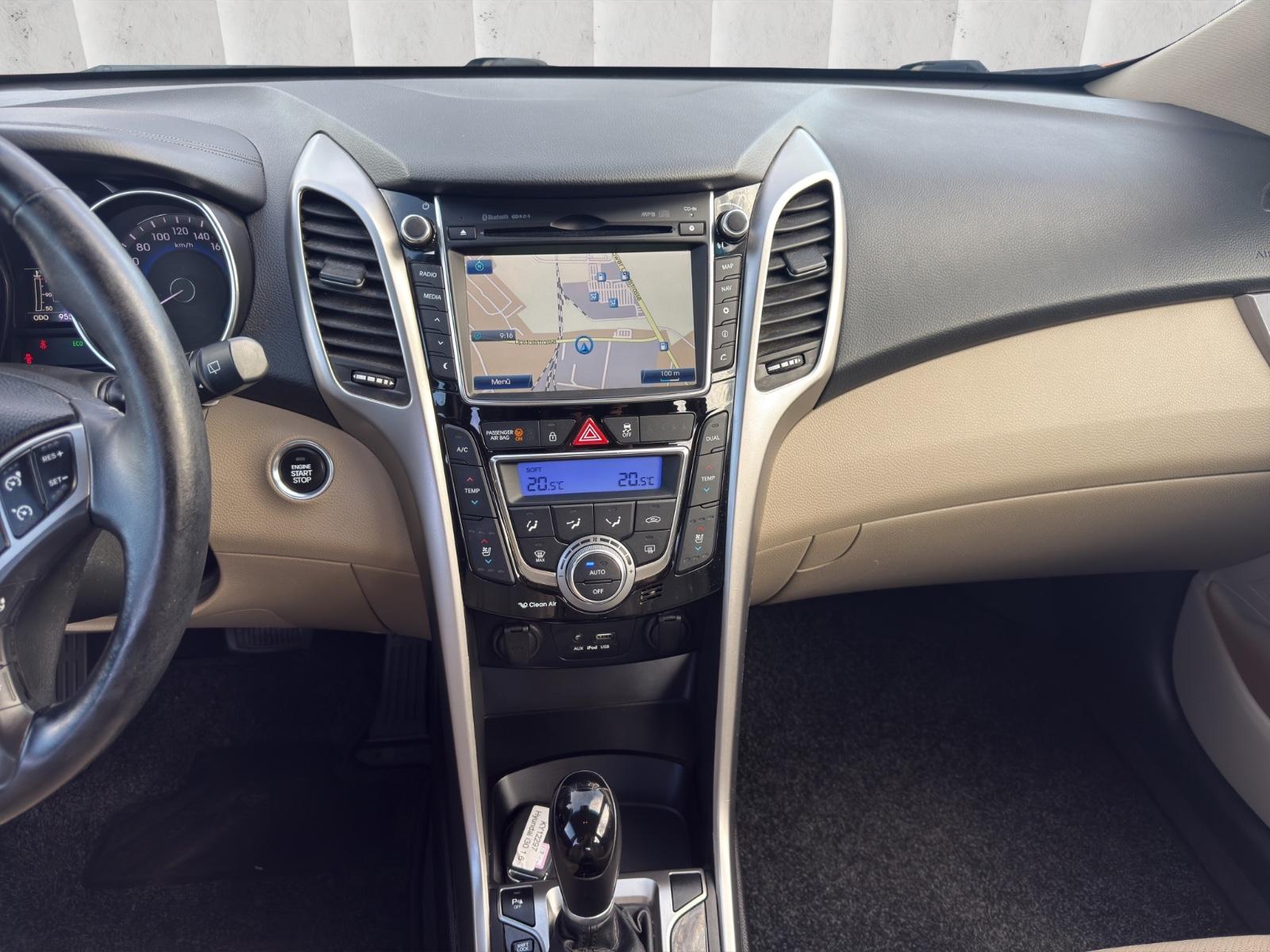 Hyundai i30 blue Premium*Autom.*Leder*1.Hand*Scheckheft*
