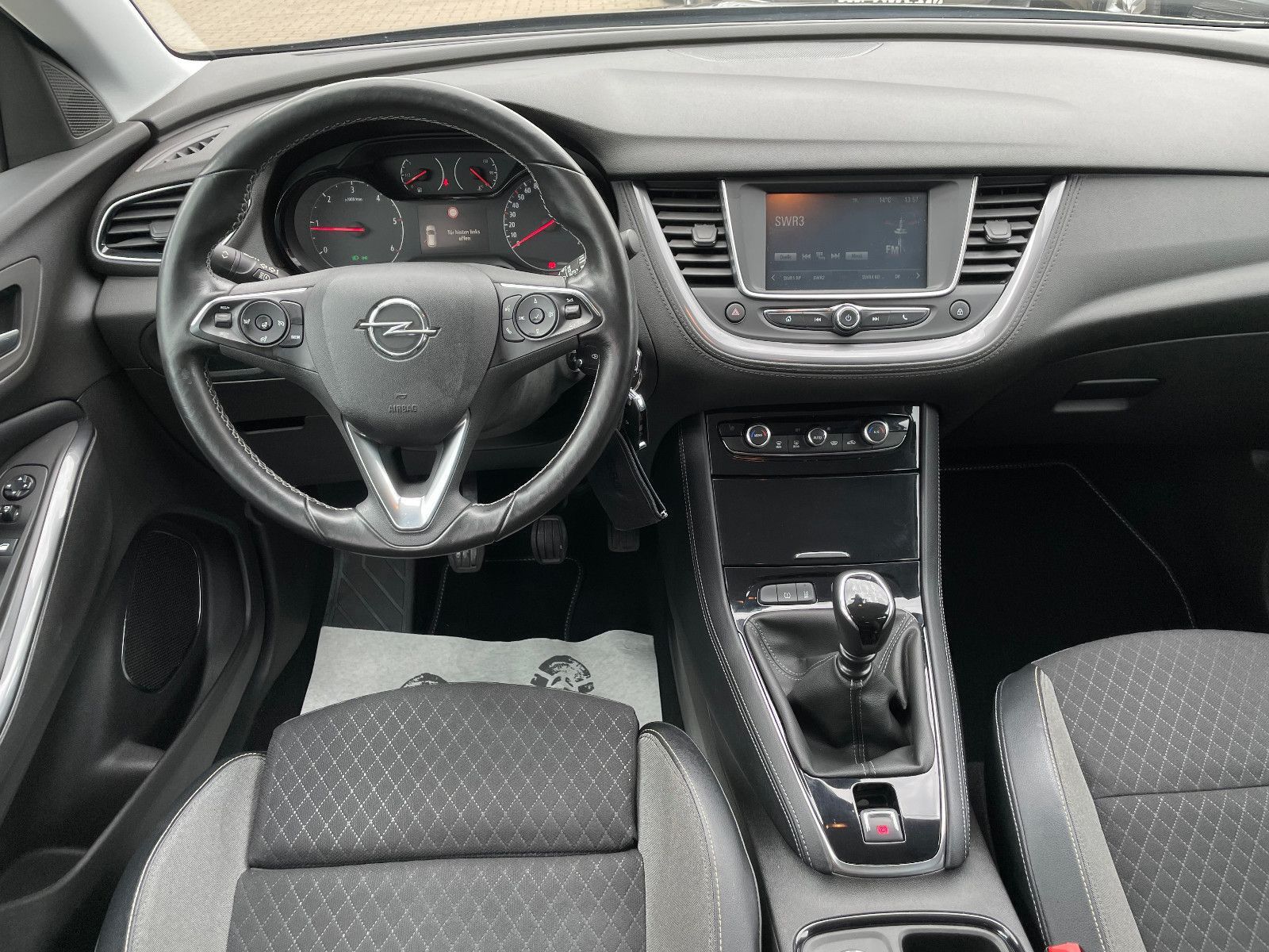 OPEL Grandland X, 2018, Diesel, 120 PS